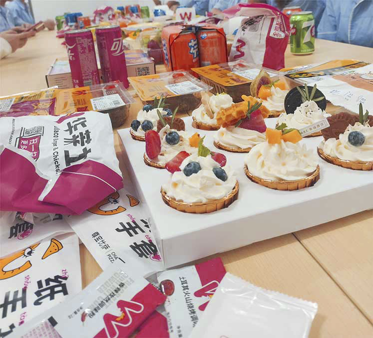 蜜桃在线视频精品化妆用品（深圳）有限公司，五月生日会福利！