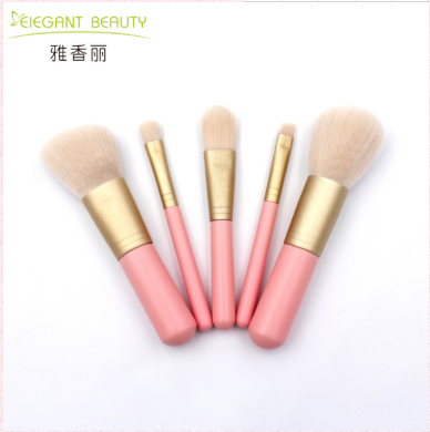 如何选择柔软度适中的欧美蜜桃视频在线？